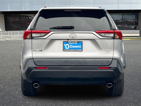 Used 2020 Toyota RAV4 XLE image 8