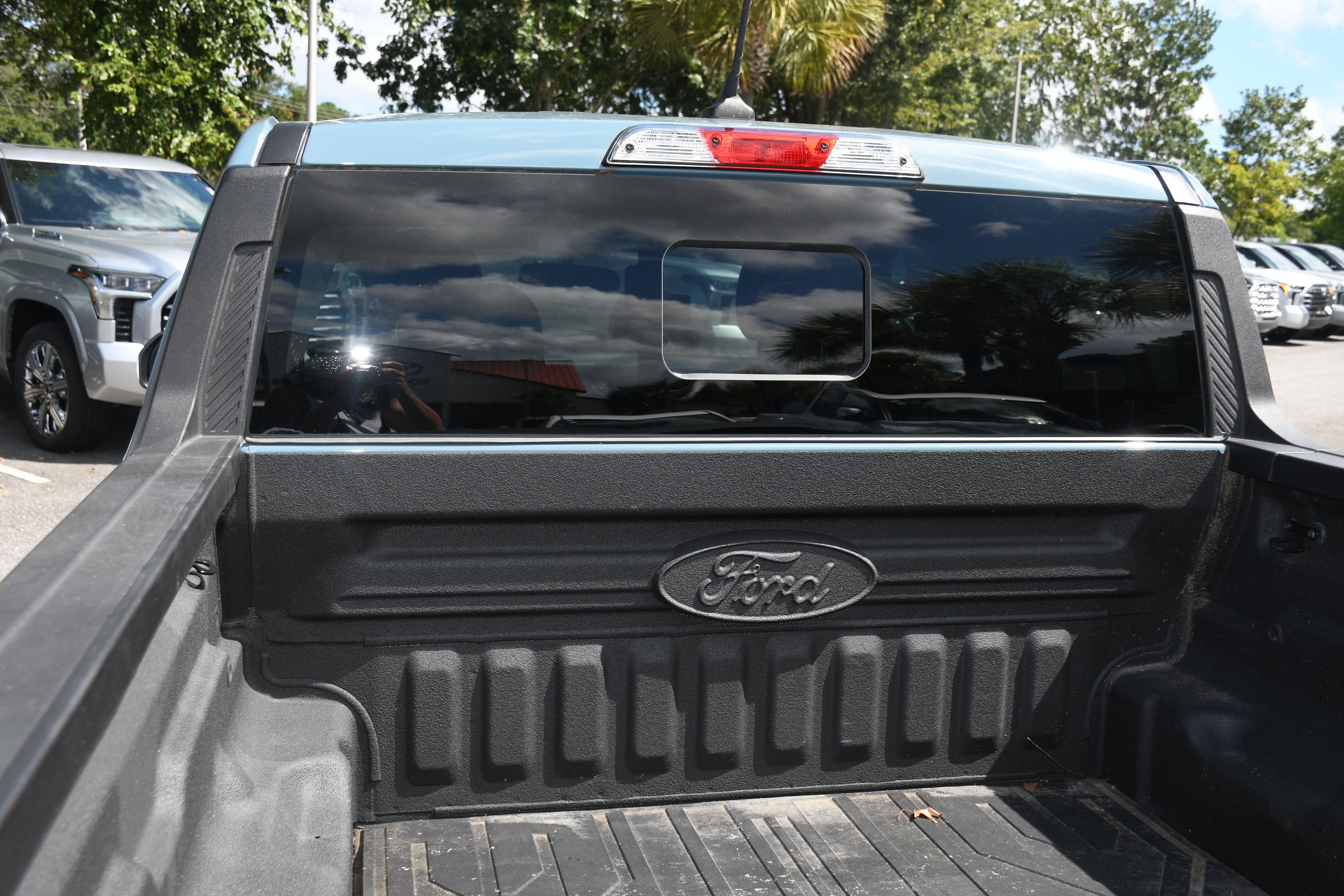 Used 2022 Ford Maverick XLT w/ Equipment Group 300A Standard AWD/4WD image 16