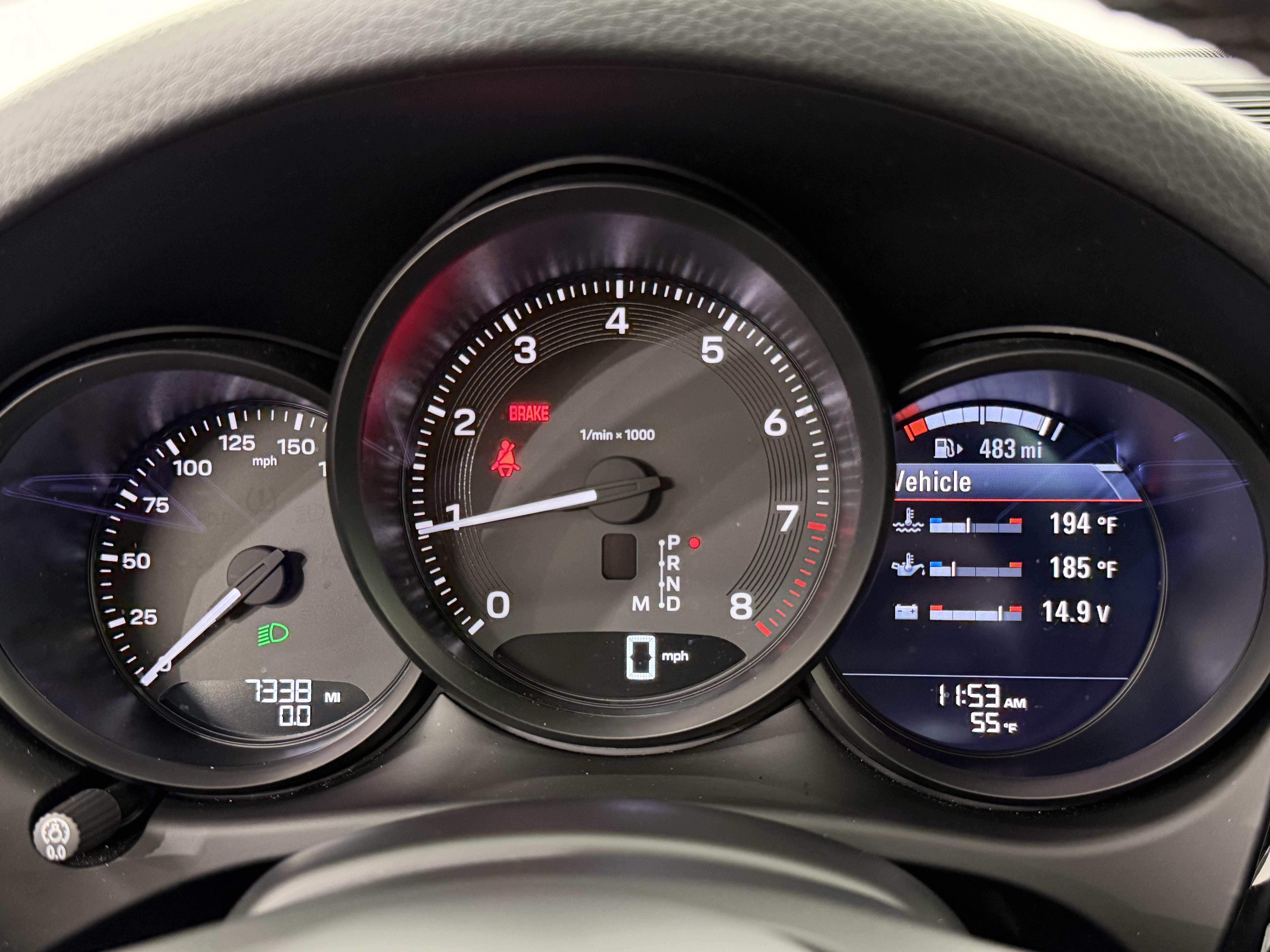 Used 2025 Porsche Macan AWD/4WD image 51