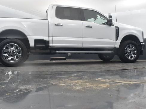 Used 2025 Ford F250 Lariat w/ Chrome Package AWD/4WD image 24