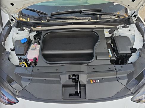 New 2025 Hyundai Ioniq 6 SE image 33