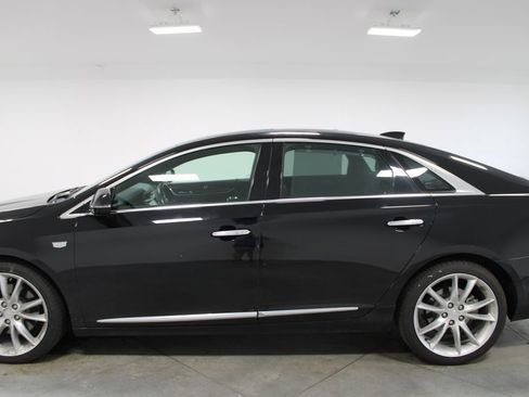 Used 2019 Cadillac XTS Premium Luxury FWD image 7