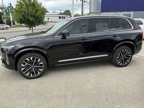 New 2026 Volvo XC90 B6 Ultra w/ Protection Package Premier AWD/4WD image 11