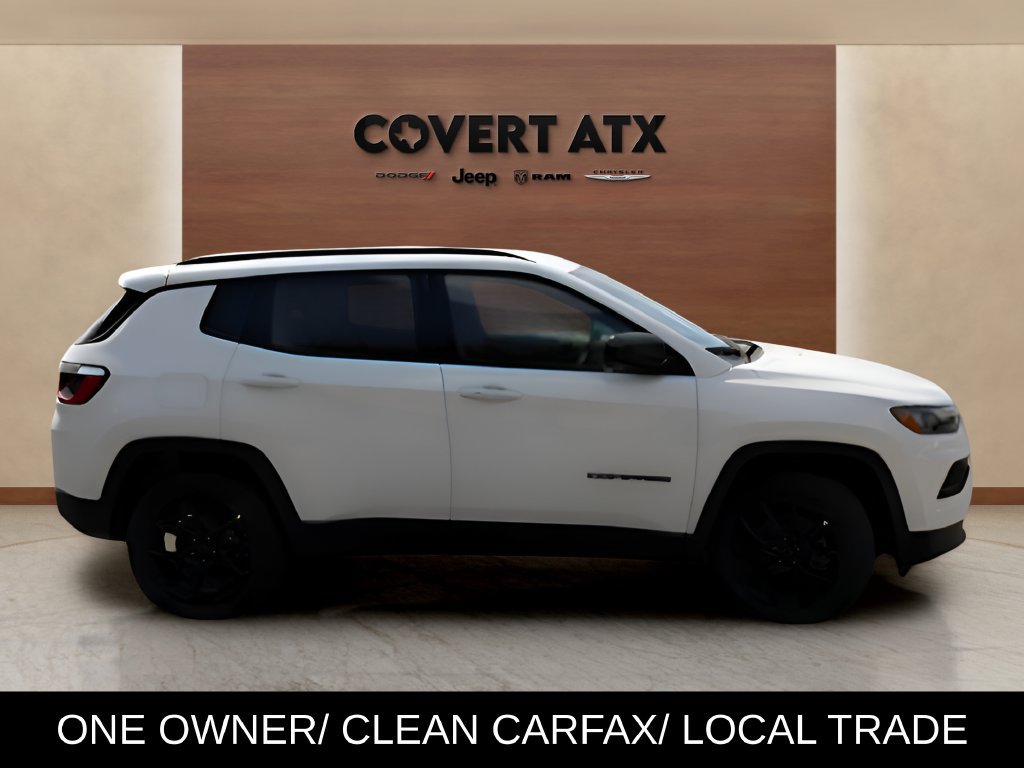 Used 2026 Jeep Compass Latitude AWD/4WD image 16