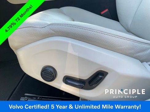 Certified 2025 Volvo S60 B5 Plus image 18