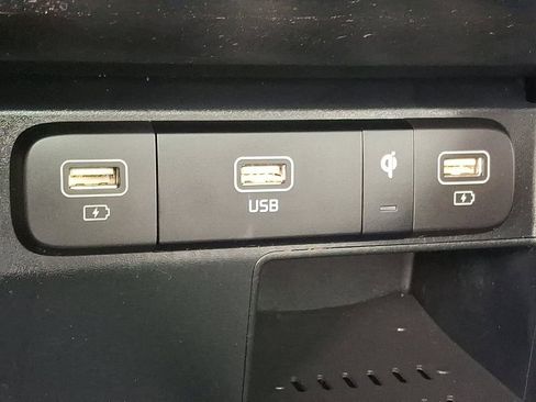 Used 2022 Kia Sorento SX image 28