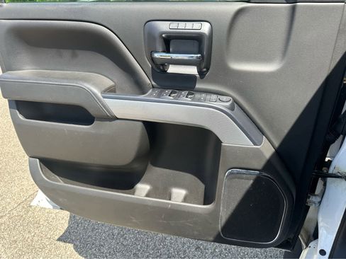 Used 2018 Chevrolet Silverado 1500 LTZ Z71 AWD/4WD image 19