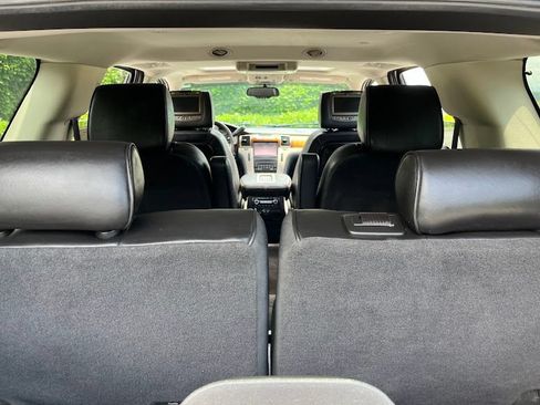 Used 2014 Cadillac Escalade Platinum AWD/4WD image 45