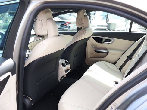 Used 2023 Mercedes-Benz C 300 Sedan w/ Exclusive Trim Package image 38