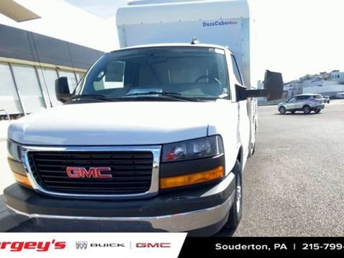 New 2025 GMC Savana 3500 Work Van w/ Power Convenience Package image 3