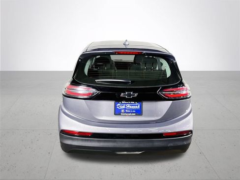 Used 2023 Chevrolet Bolt LT FWD image 7
