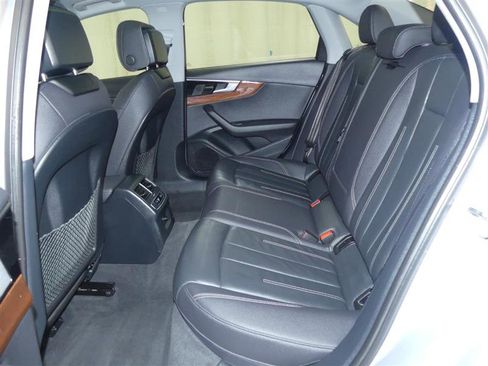 Used 2023 Audi A4 2.0T Premium w/ Convenience Package image 22