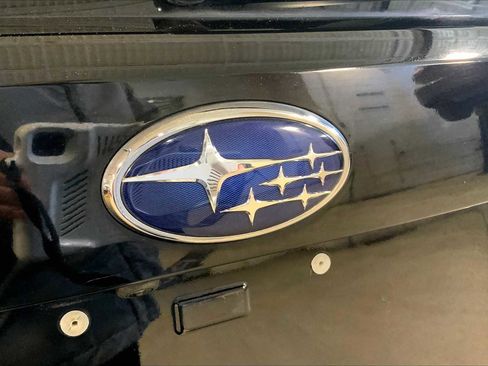 Used 2019 Subaru Forester Premium w/ All-Weather Package image 33