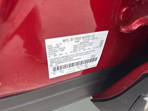 Used 2025 Ford Explorer ST image 38