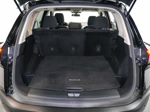 Used 2023 Nissan Rogue S FWD image 20
