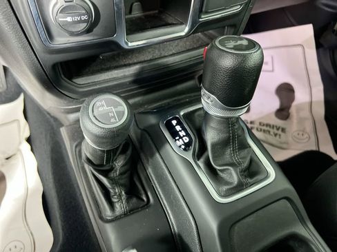 Used 2023 Jeep Wrangler Unlimited Sport AWD/4WD image 22