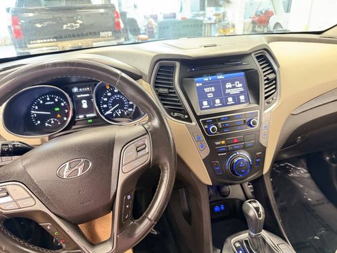 Used 2017 Hyundai Santa Fe Sport AWD/4WD image 12