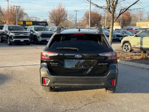 Used 2022 Subaru Outback Premium image 6