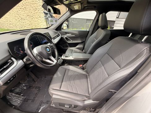 Used 2023 BMW X1 xDrive28i w/ Convenience Package AWD/4WD image 14