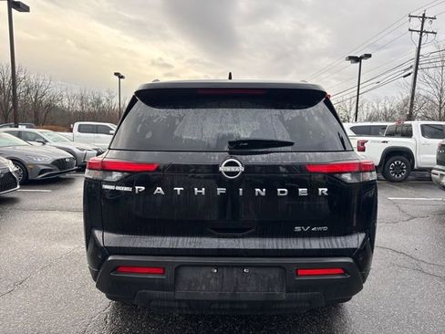 Certified 2023 Nissan Pathfinder SV image 6