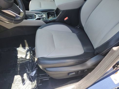 Used 2019 Subaru Forester Limited AWD/4WD image 21
