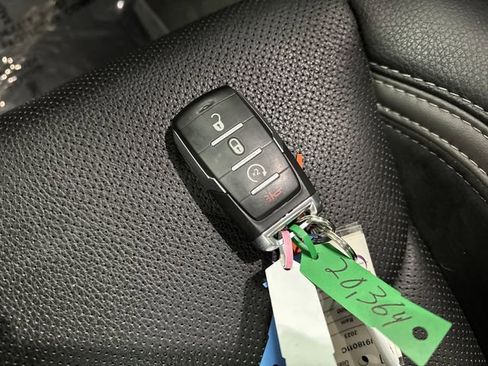 Used 2023 RAM 1500 Sport w/ G/T Package image 29