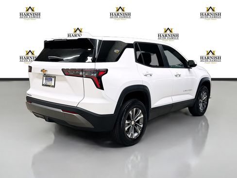 Used 2025 Chevrolet Equinox LT FWD image 5
