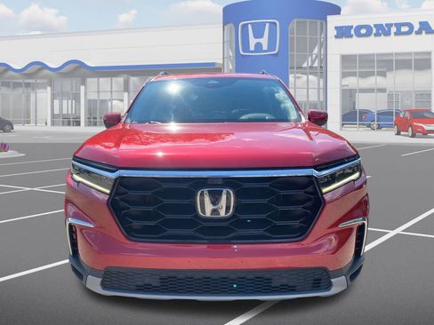 Used 2023 Honda Pilot Elite image 9