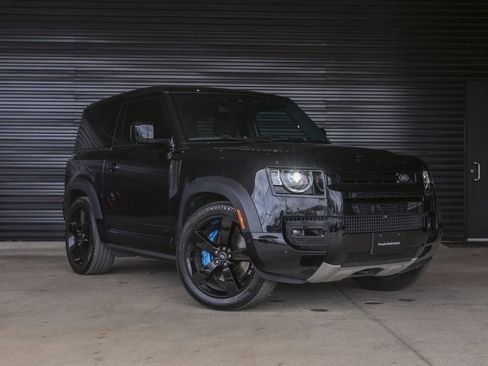 Used 2022 Land Rover Defender 90 V8 image 9