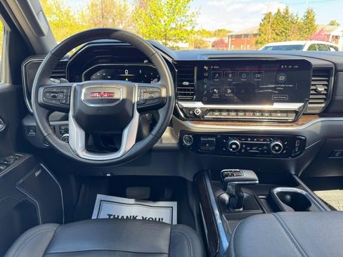 Used 2023 GMC Sierra 1500 Elevation w/ Elevation Premium Package AWD/4WD image 27