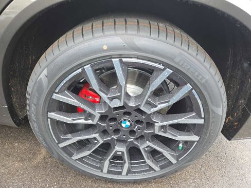 New 2026 BMW X5 xDrive50e w/ Executive Package image 7