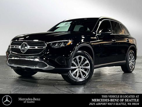 Used 2025 Mercedes-Benz GLC 300 4MATIC image 1