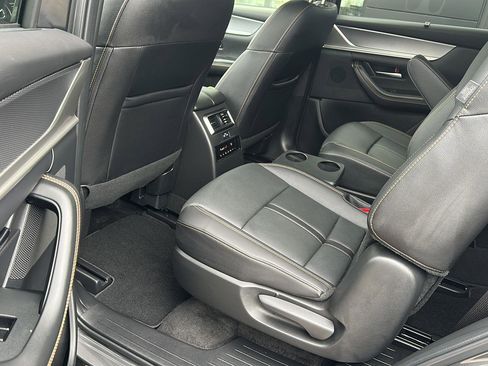 Used 2025 MAZDA CX-90 3.3 Turbo w/ Preferred Package image 28