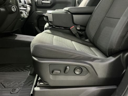 New 2026 Chevrolet Silverado 1500 Custom Trail Boss AWD/4WD image 15