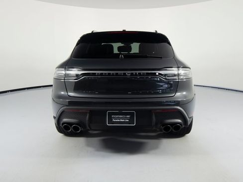 Certified 2026 Porsche Macan AWD/4WD image 7