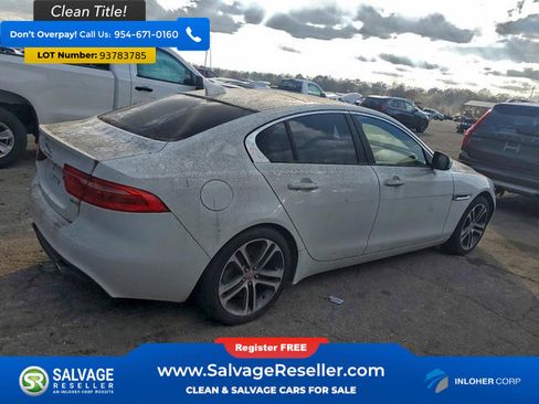 Used 2017 Jaguar XE Premium image 4
