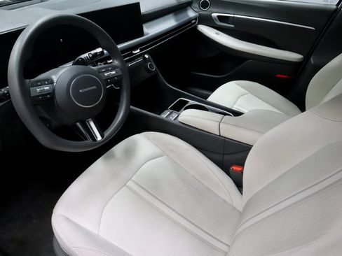 Certified 2025 Hyundai Sonata SEL FWD image 25