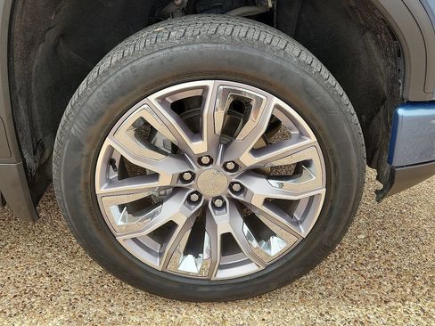 Used 2024 GMC Sierra 1500 Denali w/ Denali Reserve Package AWD/4WD image 8
