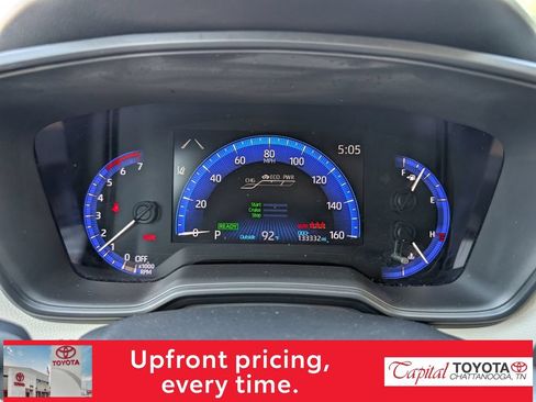 Used 2020 Toyota Corolla LE FWD image 13