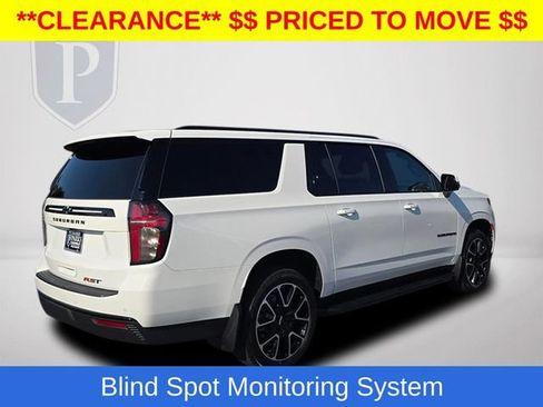 Certified 2024 Chevrolet Suburban RST w/ Luxury Package AWD/4WD image 7