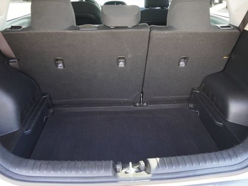 Used 2023 Kia Soul LX w/ Option Group 015 FWD image 12