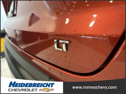 Used 2024 Chevrolet Trax LT w/ Driver Confidence Package FWD image 34