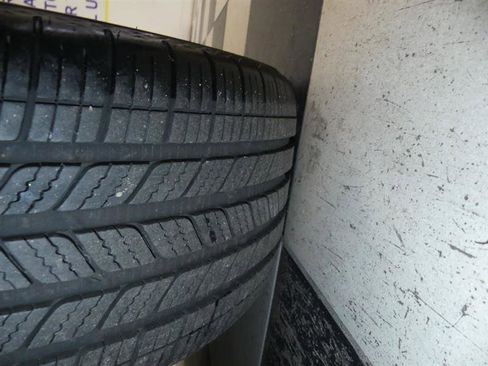 Used 2018 Tesla Model S 100D image 30