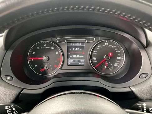 Used 2015 Audi Q3 2.0T Prestige w/ Prestige Package image 26