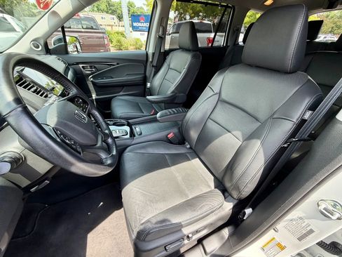 Used 2021 Honda Pilot Elite image 8
