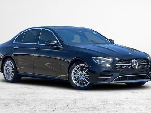 Used 2022 Mercedes-Benz E 350 Sedan image 2