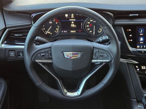 New 2025 Cadillac XT6 Premium Luxury w/ Technology Package image 15
