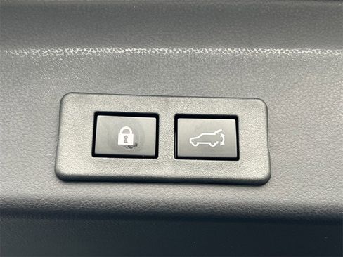 New 2026 Subaru Ascent Limited image 42