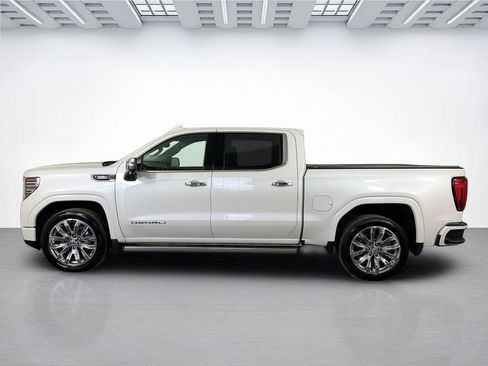 Used 2022 GMC Sierra 1500 Denali w/ Denali Reserve Package AWD/4WD image 6