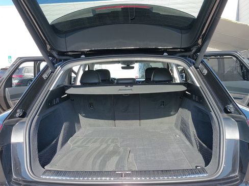 Used 2019 Audi e-tron Prestige AWD/4WD image 12